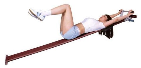 Etxean osteokondrosia tratatzeko ariketa-makina