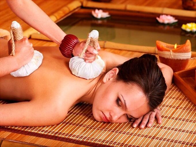 Izotz masaje saioa egitea